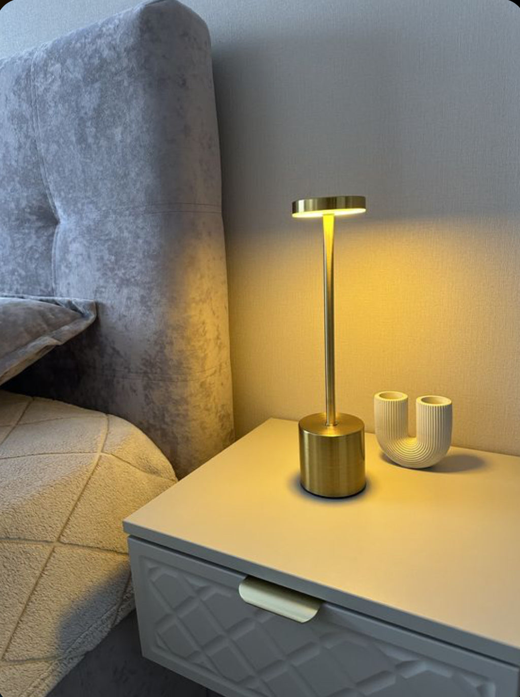 ✨ Rechargeable Metal Touch Lamp