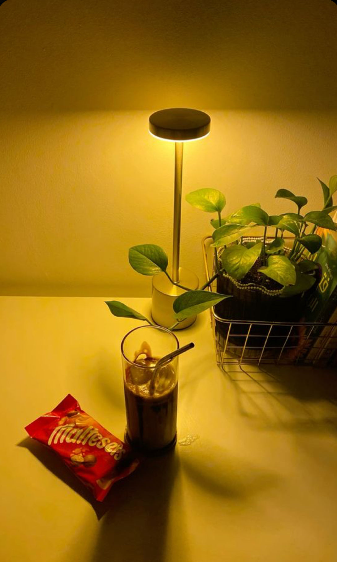 ✨ Rechargeable Metal Touch Lamp